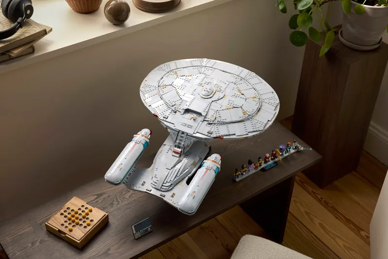 Star Trek: U.S.S. Enterprise NCC-1701-D