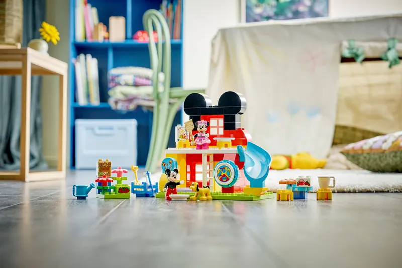 Mickey Mouse Clubhouse with Minnie &amp; Pluto