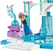 Anna &amp; Elsa's Frozen Playground