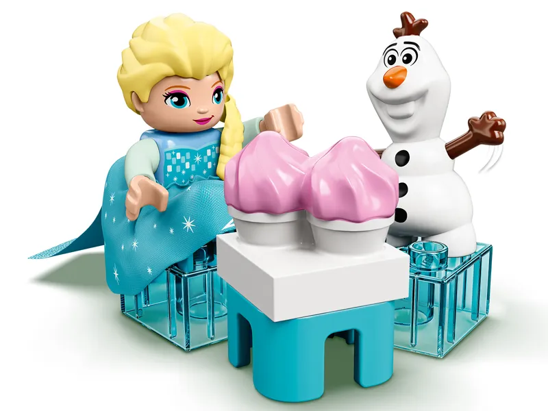 Elsa &amp; Olaf's Tea Party