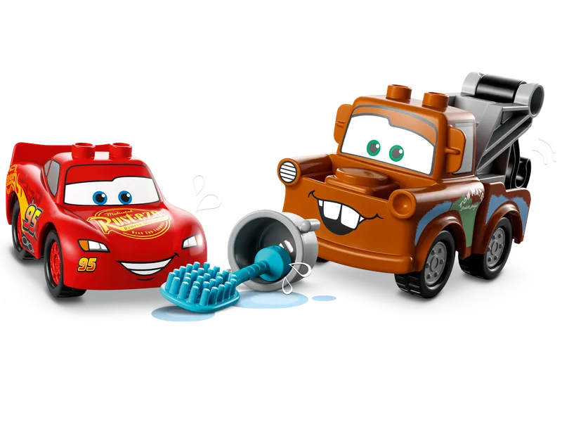 Lightning McQueen &amp; Mater's Car Wash Fun