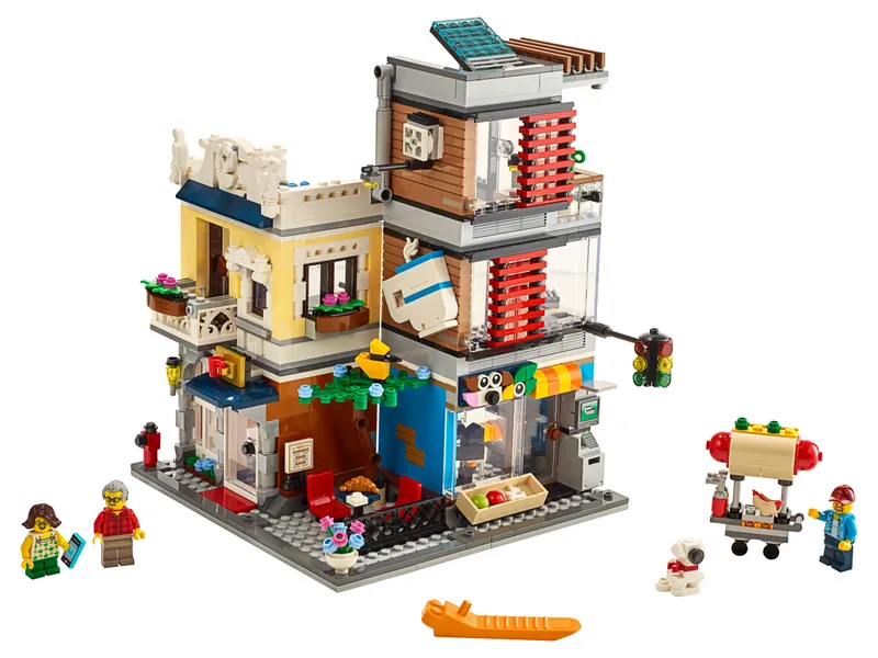 Townhouse Pet Shop &amp; Café