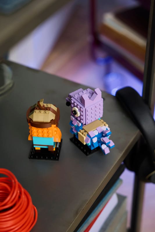 Supply Llama &amp; Fishstick Figures