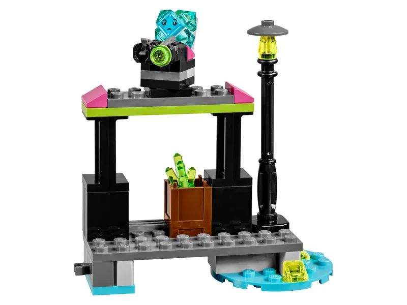 Lena Luthor Kryptomite Factory