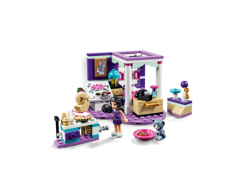 Emma's Deluxe Bedroom