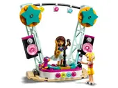 Andrea's Car &amp; Stage