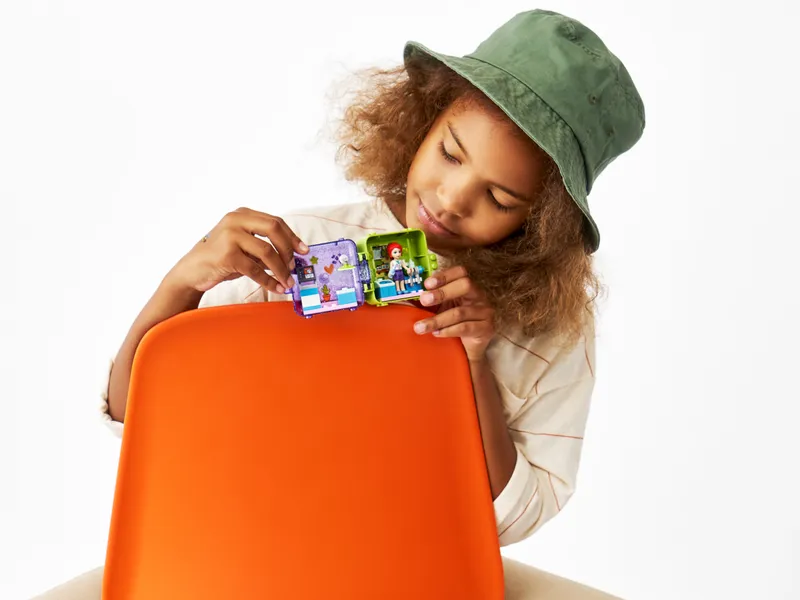 Mia's Play Cube