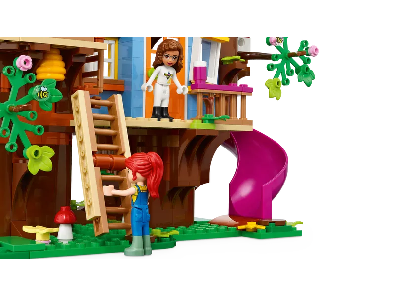 Friendship Tree House
