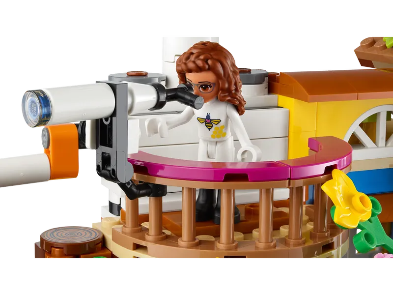 Friendship Tree House