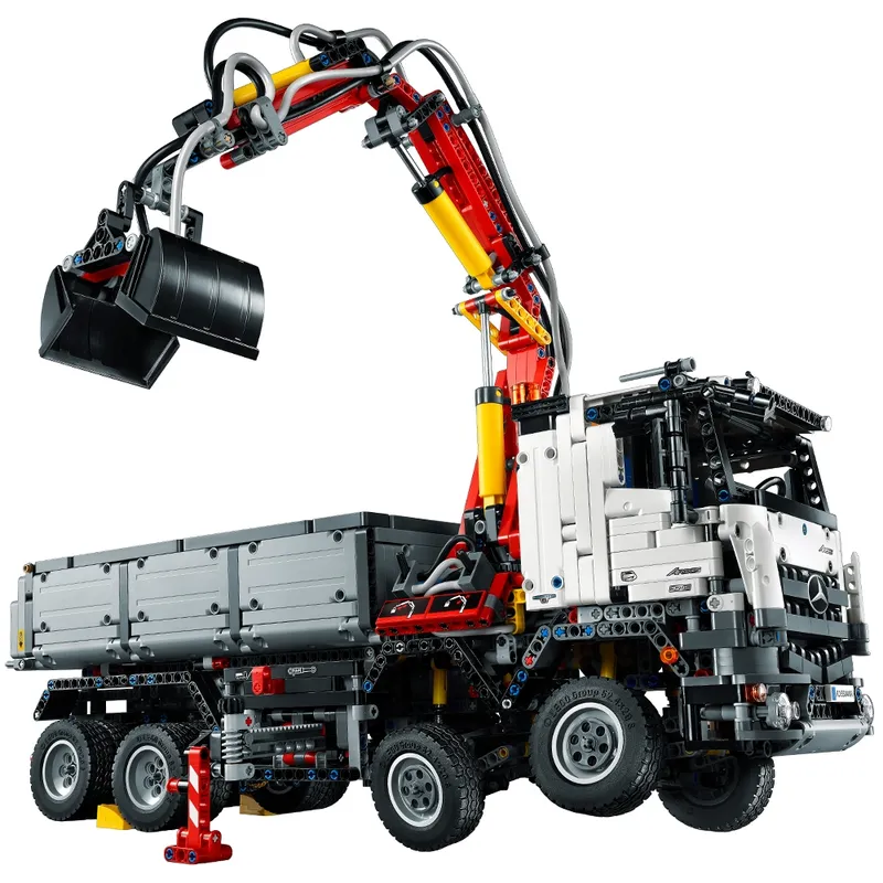 Mercedes-Benz Arocs 3245