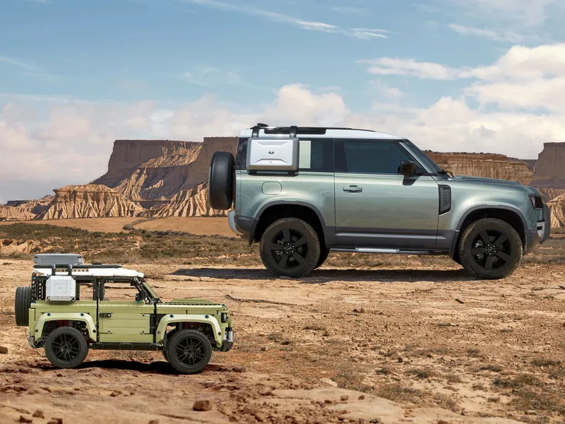 Land Rover Defender