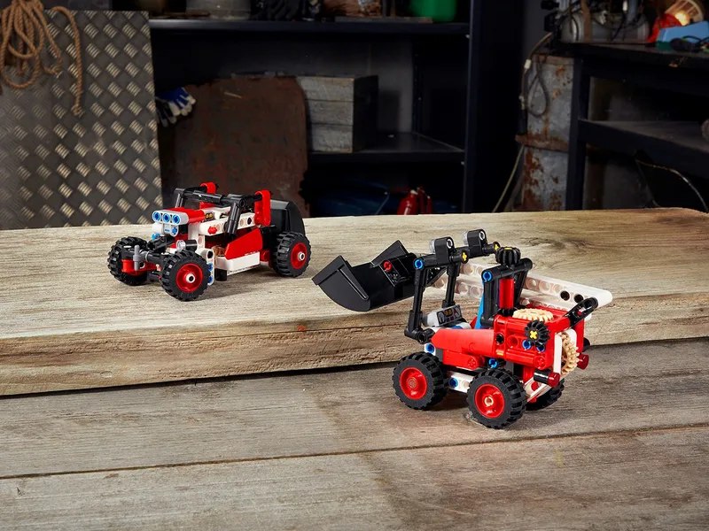 Skid Steer Loader