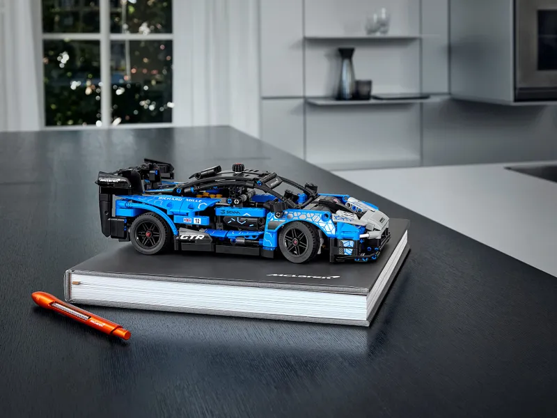 McLaren Senna GTR
