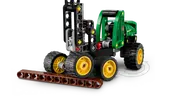 John Deere 1470H Wheeled Harvester