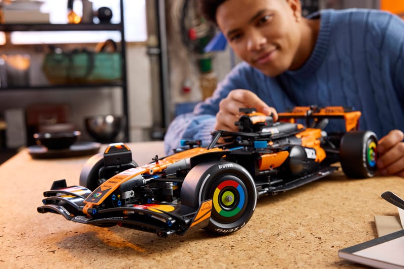 McLaren MCL39 F1 Car