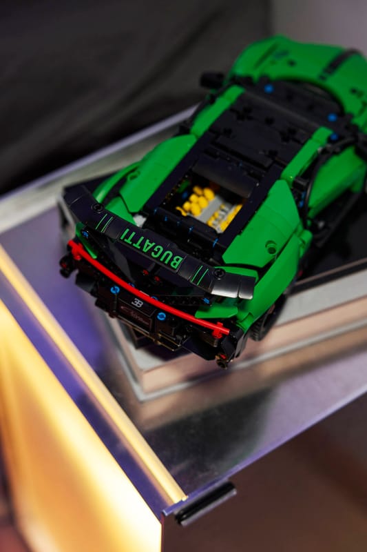 Green Bugatti Chiron Pur Sport Hypercar