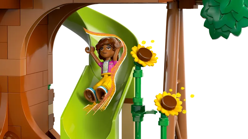 Friendship Tree House Hangout