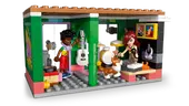 Music Store &amp; Apartment