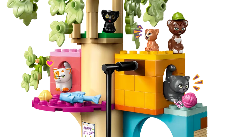 Cat Birthday Party &amp; Tree House