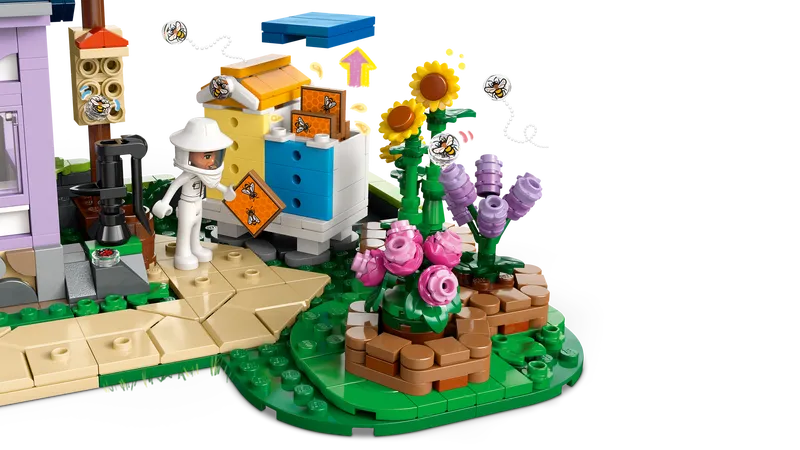 Beekeepers' House and Flower Garden
