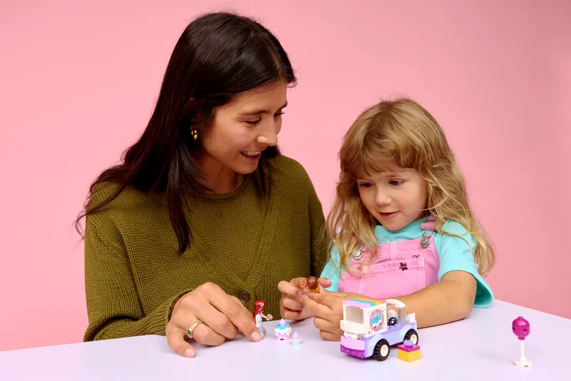 Unicorn Cake Delivery Car
