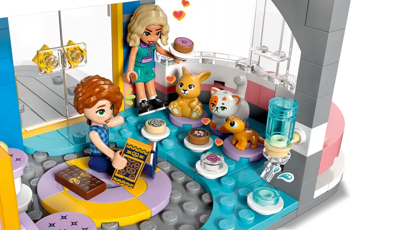 Heartlake City Friends Club House