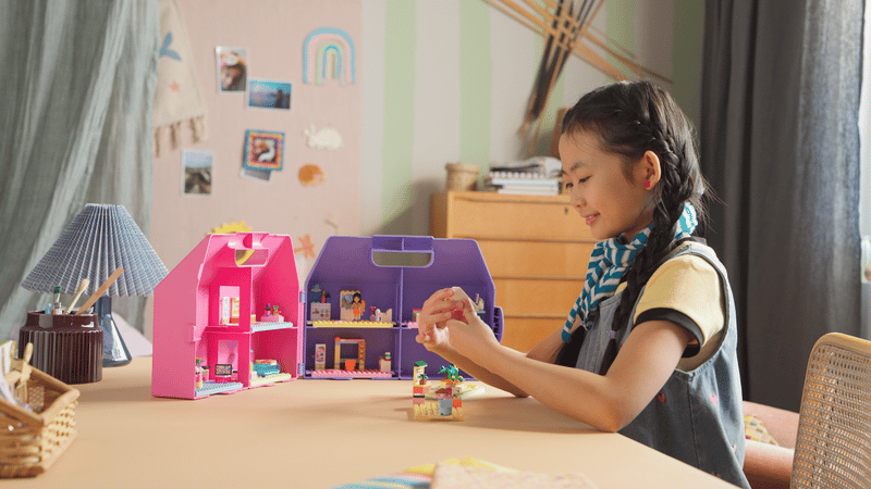 Creative Dollhouse Suitcase