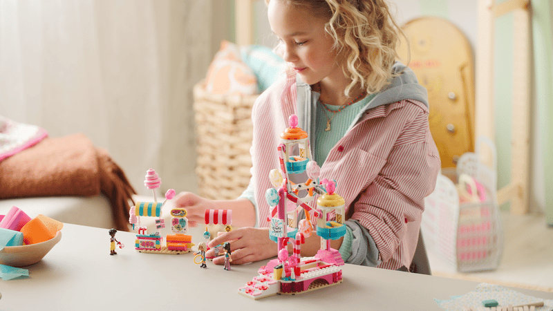 Candy &amp; Cupcake Ferris Wheel