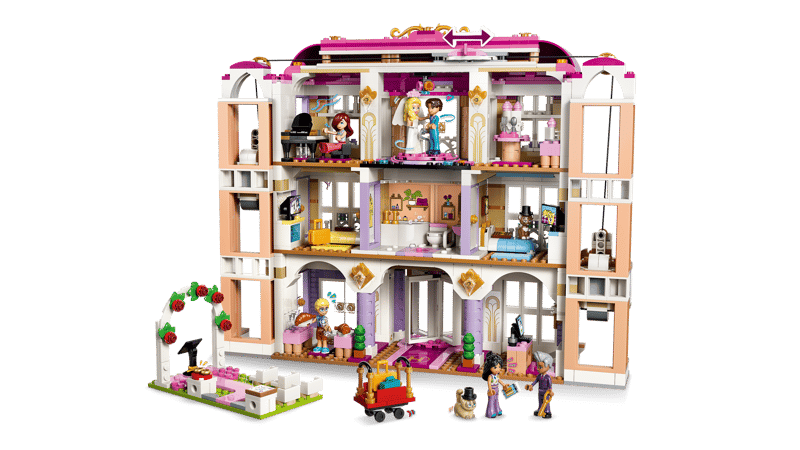 Heartlake City Grand Hotel