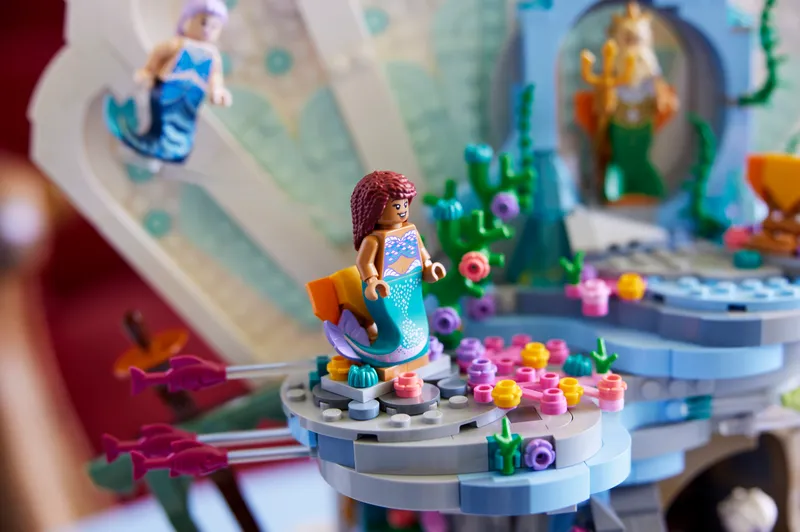 The Little Mermaid Royal Clamshell