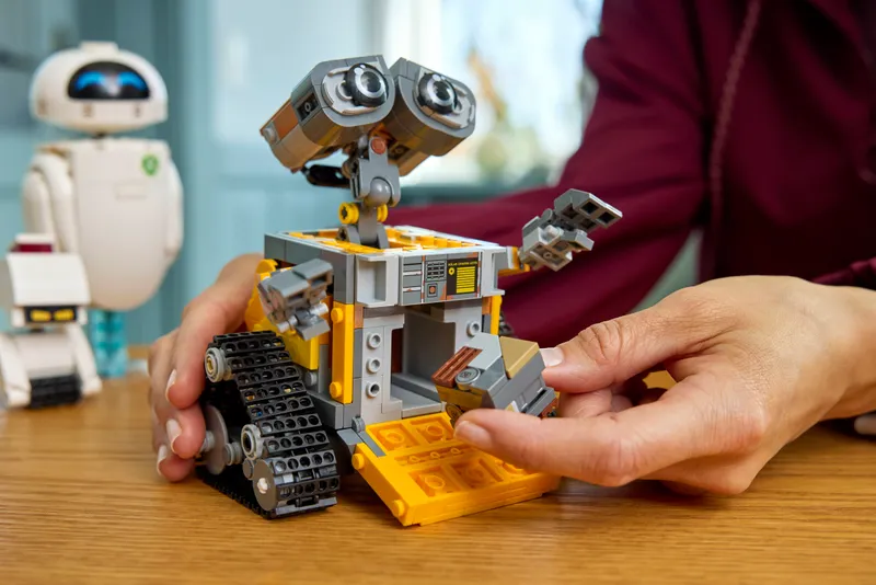 WALL-E and EVE
