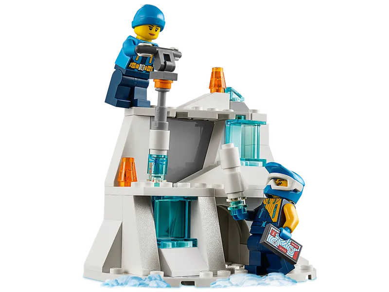 Arctic Scout Truck
