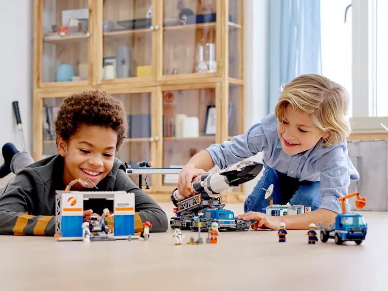 Rocket Assembly &amp; Transport