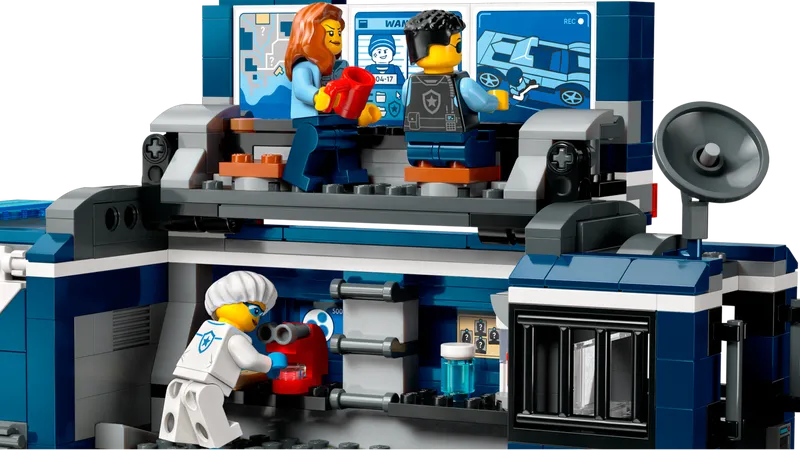 Police Mobile Crime Lab Truck