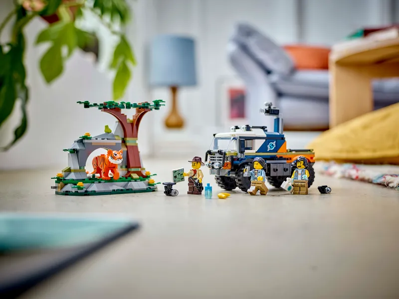 Jungle Explorer Truck