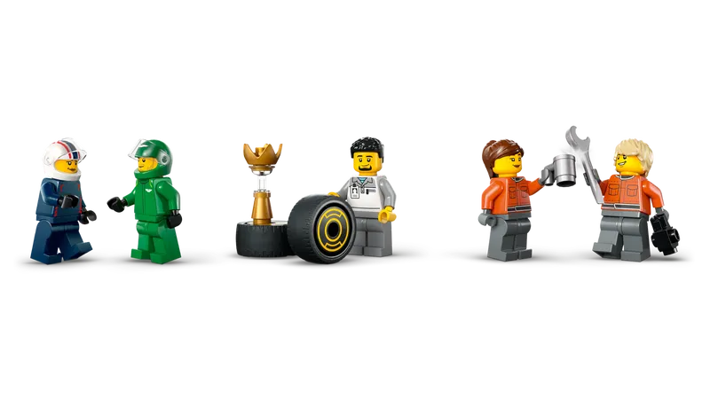 F1 Truck with RB20 &amp; AMR24 F1 Cars