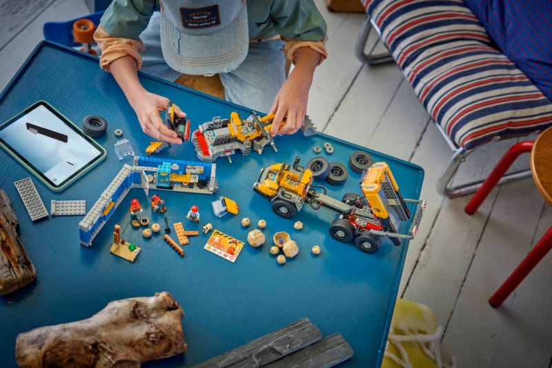 Dump Truck &amp; Front End Loader