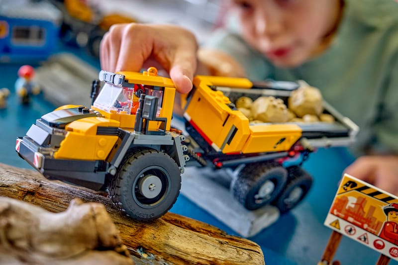 Dump Truck &amp; Front End Loader