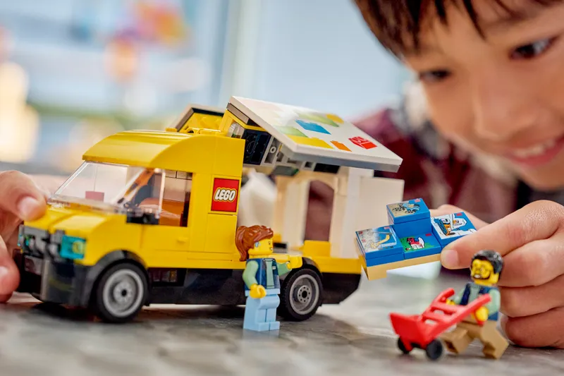 The LEGO Van