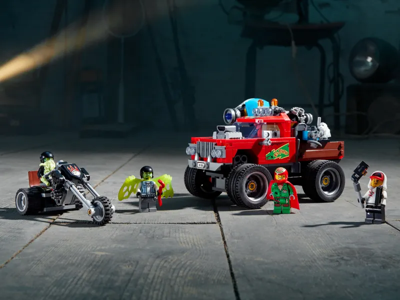 El Fuego's Stunt Truck