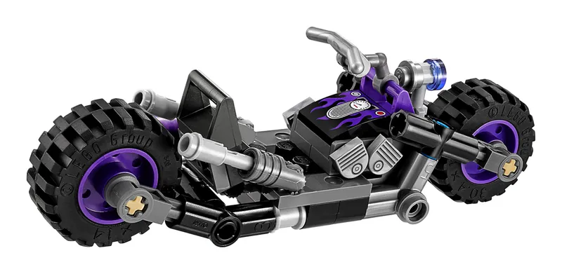 Catwoman Catcycle Chase