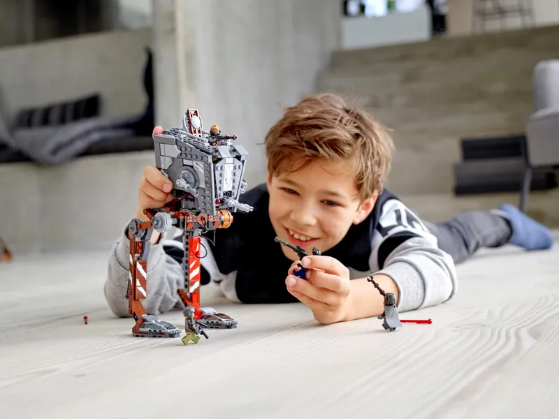 AT-ST Raider