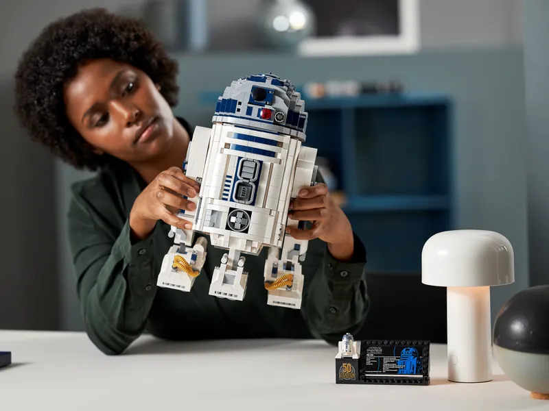 R2-D2