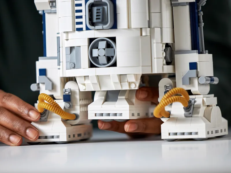 R2-D2