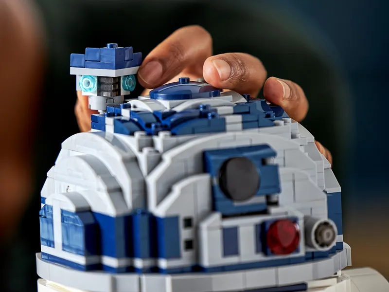 R2-D2