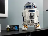 R2-D2