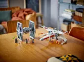 TIE Fighter &amp; X-wing Mash-up