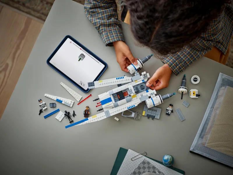 Rebel U-Wing Starfighter