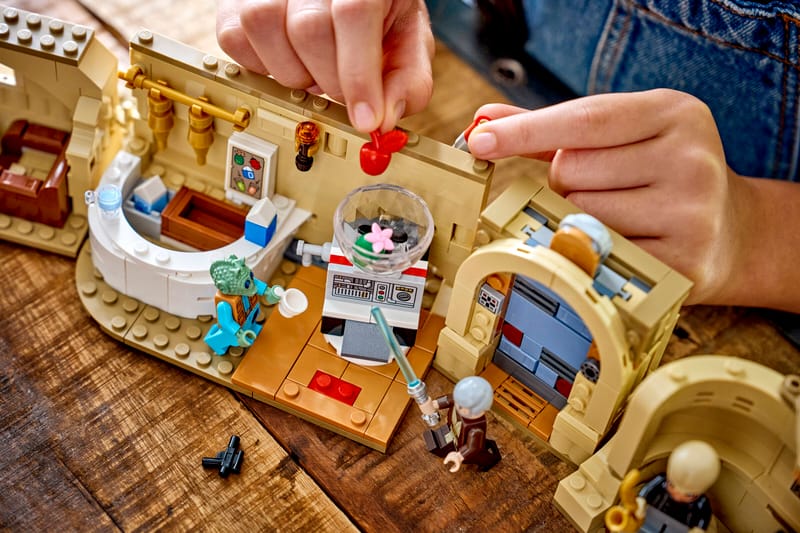 SMART Play: Mos Eisley Cantina