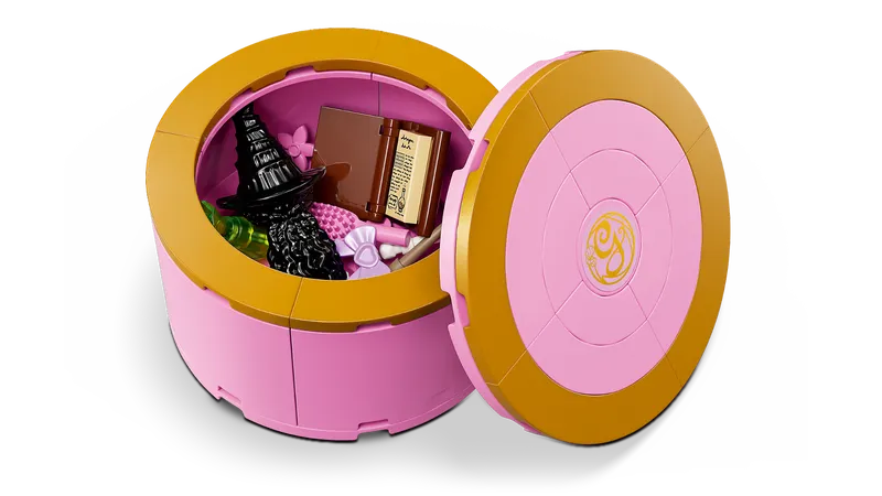 Glinda &amp; Elphaba's Dormitory